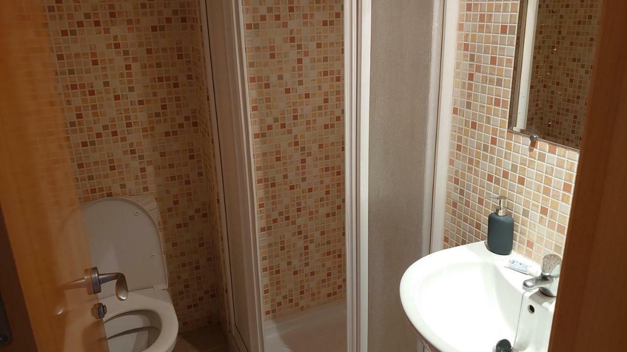 Casares Del Sol Penthouse Lägenhet Exteriör bild